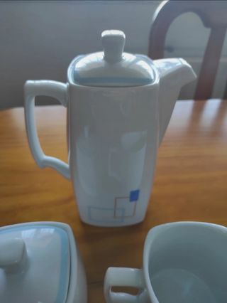 Juego Cafetera, azucarera y lechera