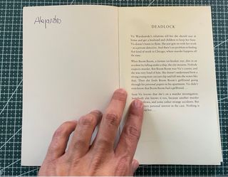 Deadlock – Sara Paretsky – Oxford University Press