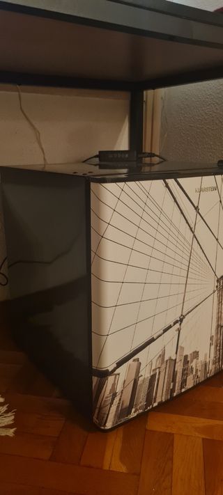 Mini nevera / Frigobar 45 litros