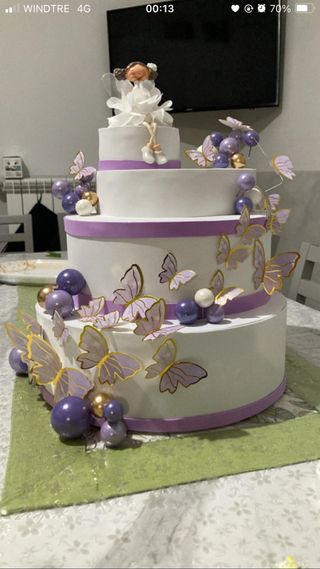 Torta in gomma EVA decorata