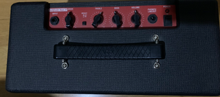 Amplificador Bajo Vox Pathfinder 10