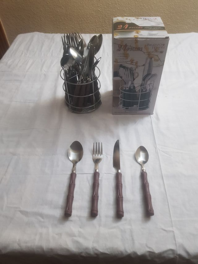 Juego cubertería 24 piezas Bravo King