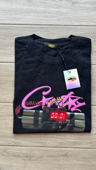 Camiseta Corteiz Negra “TNT No Time For Love”