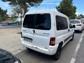 Peugeot Partner se escuchan ofertas!
