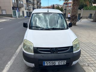 Peugeot Partner se escuchan ofertas!