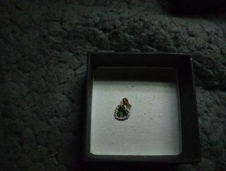 Colgante Corazón Diamante Verde y Oro