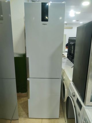 Nevera Whirlpool Blanca