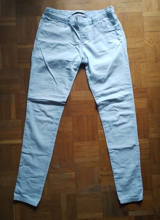 Pantalones vaqueros elásticos