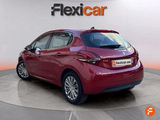 Peugeot 208 5P ALLURE 1.2L PureTech 81KW (110CV) S&S
