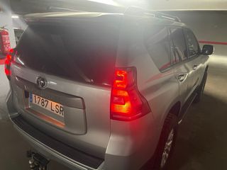 Toyota Land Cruiser 150 2021