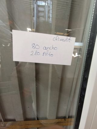Puerta 80x210 climalit seguridad 