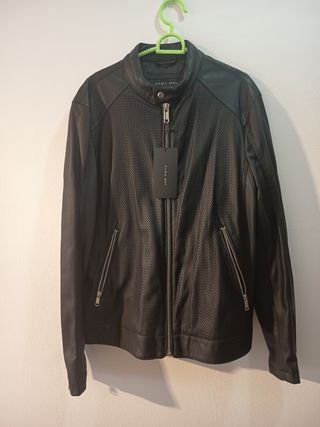 Chaqueta Zara Hombre Negra Perforada
