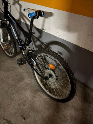 Bicicleta Avigo 24 Downhill