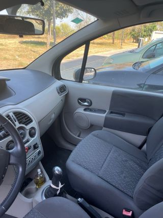 Renault Modus 2005