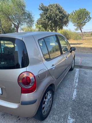 Renault Modus 2005