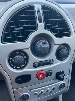 Renault Modus 2005