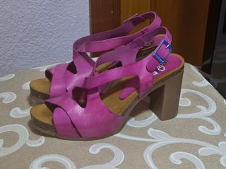 Sandalias Yokono Fucsia Talla 40