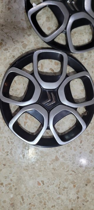 Tapacubos Citroën 17