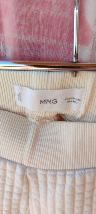 Pantalón Mango Beige,da más talla 