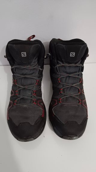 Zapatillas Salomon Gore-Tex Negras y Rojas