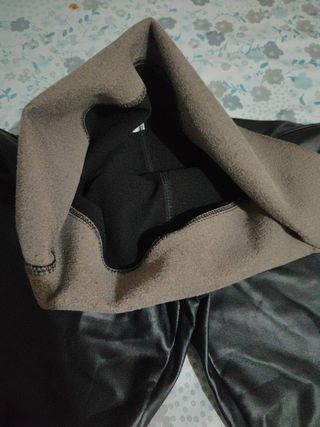 Pantalón cuero chica