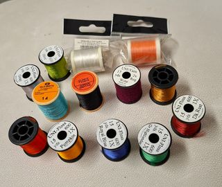 Lote Hilos Pesca UNI-Floss y UNI-Yarn