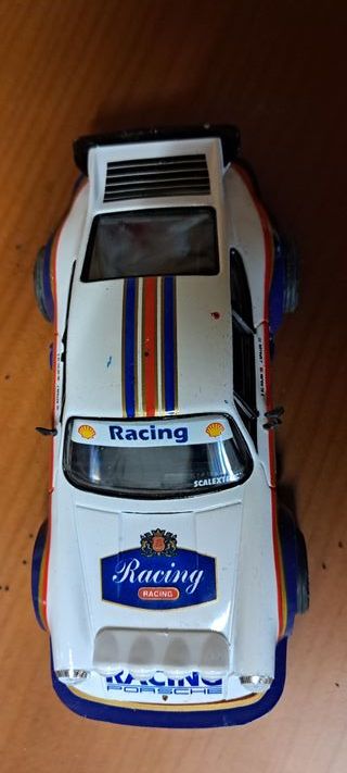Coche Scalextric Porsche Carrera RS