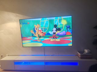 Mueble bajo TV moderno