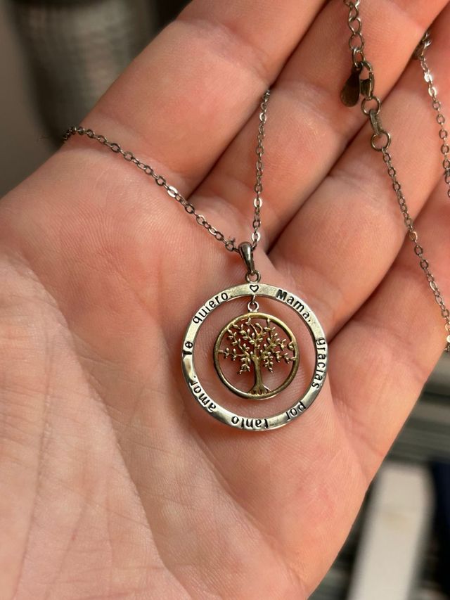 Collar con colgante "Árbol de vida. Te quiero mamá