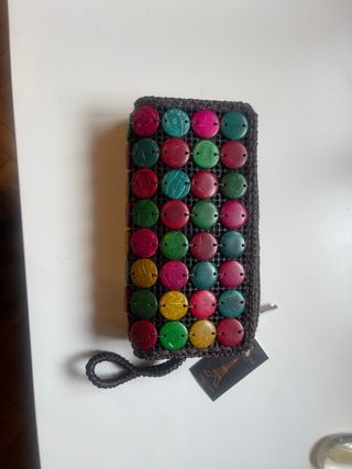 Cartera de mano tejida multicolor