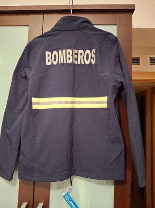 CHAQUETA DE BOMBEROS.
ACEPTO CUALQUIER OFERTA.