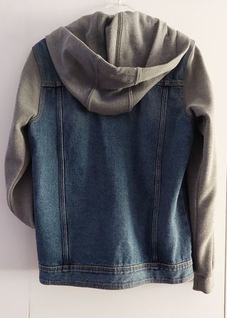 Cazadora vaquera con capucha Pull&Bear Talla S