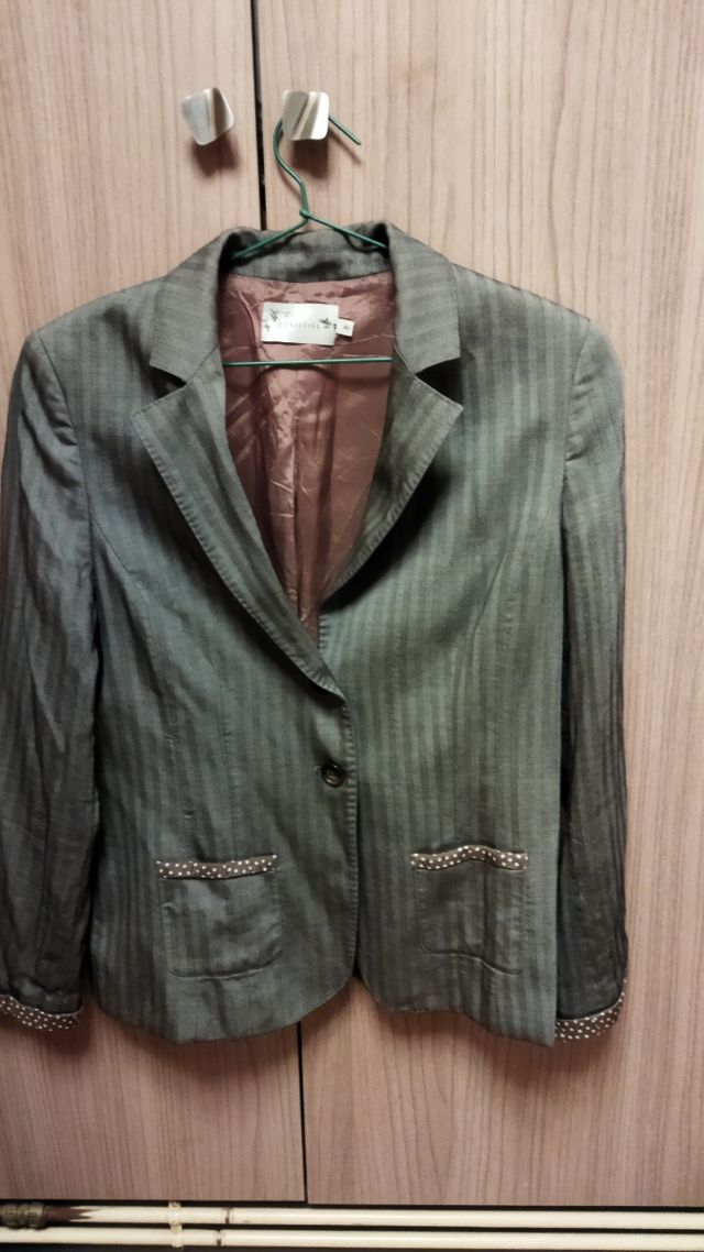 Blazer mujer gris/marrón talla 44.