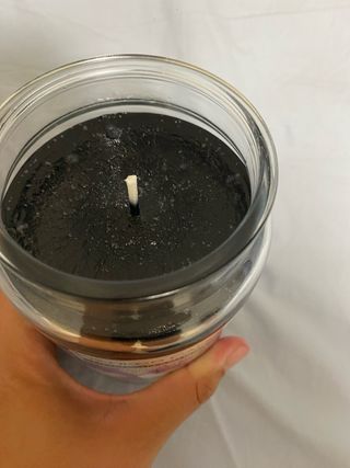 Yankee Candle Midnight Magnolia profumata