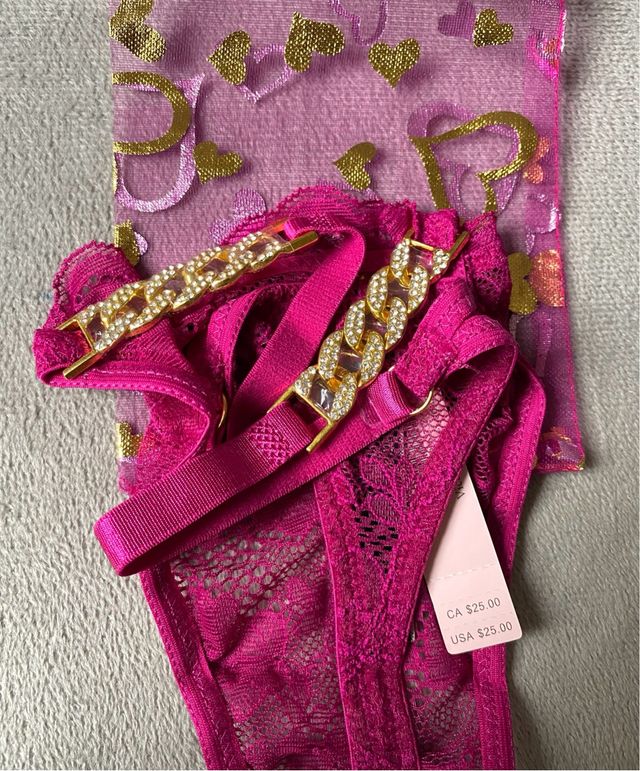 Tanga Victoria's Secret vino encaje cadenas