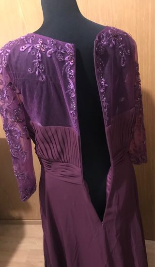Vestido morado para bodas