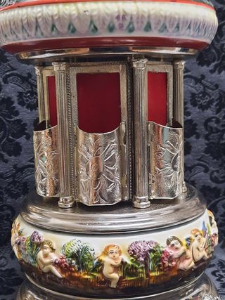 Carillon Portasigarette Ceramica Capodimonte