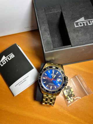 Reloj Lotus Bañado en Oro