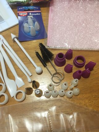 Set Repostería Cassetti: Rodillo, Moldes, Boquilla