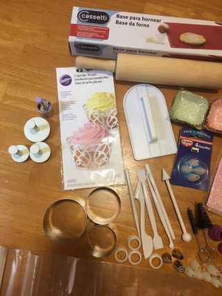 Set Repostería Cassetti: Rodillo, Moldes, Boquilla