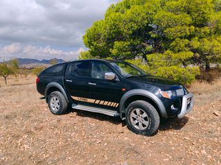 Mitsubishi L200 2.5 TD con 200CV