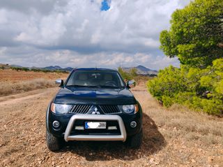 Mitsubishi L200 2.5 TD con 200CV