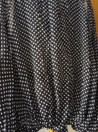 Blusa capa Zara Talla M Lunares