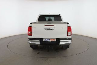 Toyota Hilux 2.4 D-4D Double Cab Lounge 4x4