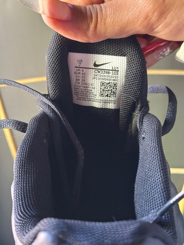 Zapatillas Nike TN,Escucho ofertas