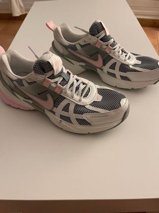 Nike V2K Run