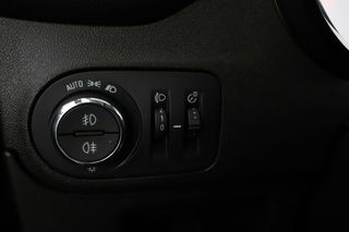 Opel Crossland X 1.2 Turbo Design Line