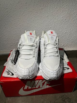 Nike Shox Talla 39 Blancas