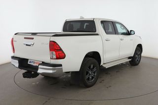 Toyota Hilux 2.4 D-4D Double Cab Lounge 4x4