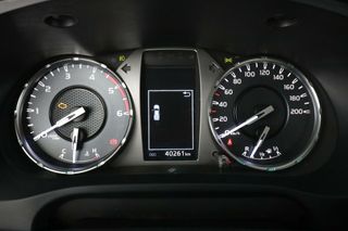 Toyota Hilux 2.4 D-4D Double Cab Lounge 4x4